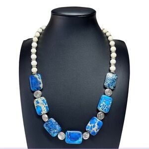 White Chrysophase Blue Silver Beaded Statement Necklace 21.5"
